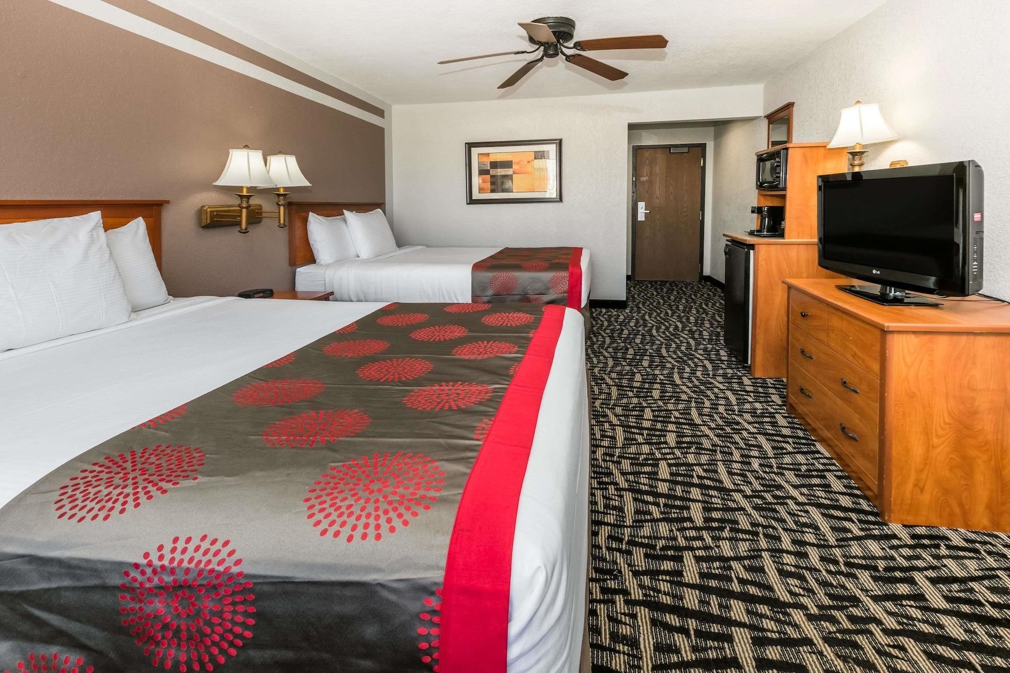 Ramada By Wyndham Oklahoma City Airport North Dış mekan fotoğraf
